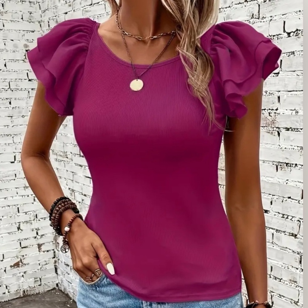 Elegant Ruffled Sleeve Top in Magenta